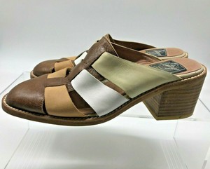 brown woven slides