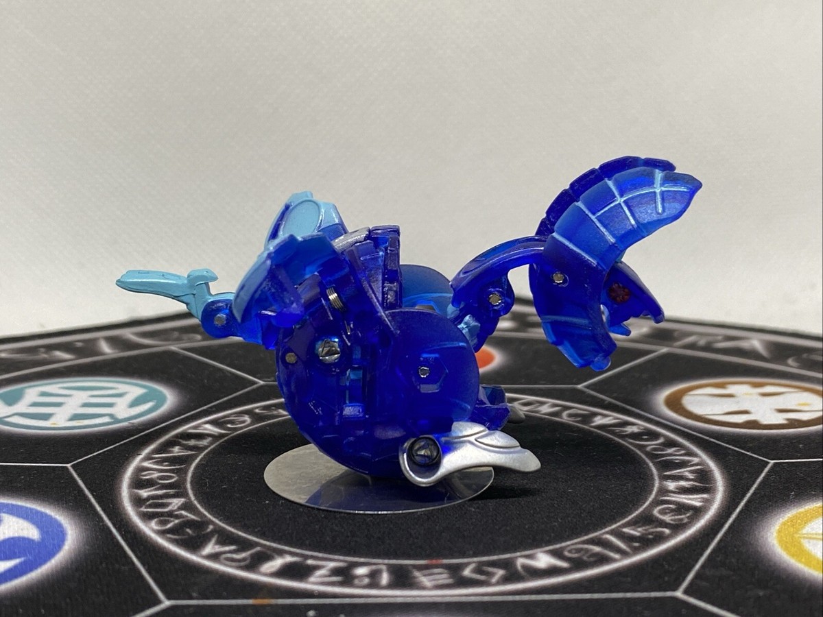 クマゴロウサントーニ Bakugan Mechtanium Surge Aquos Translucent Mutant Krakenoid