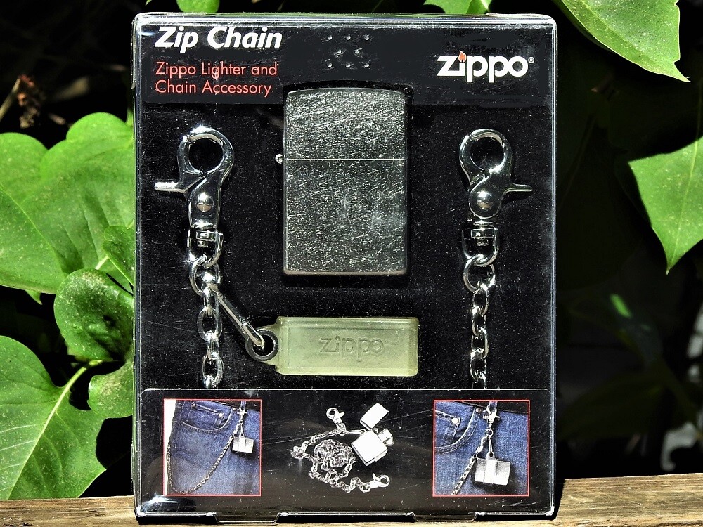 Zippo Lighter Zip Chain Combo - Street Chrome - Rare Zippo Lighter Zip Chain Combo - Street Chrome - Rare