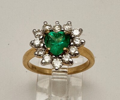 Cocktail-Ring 14 Karat Gelbgold 6 mm x 6,5 mm Herz Smaragd 12 Diamanten Größe 6 1/4