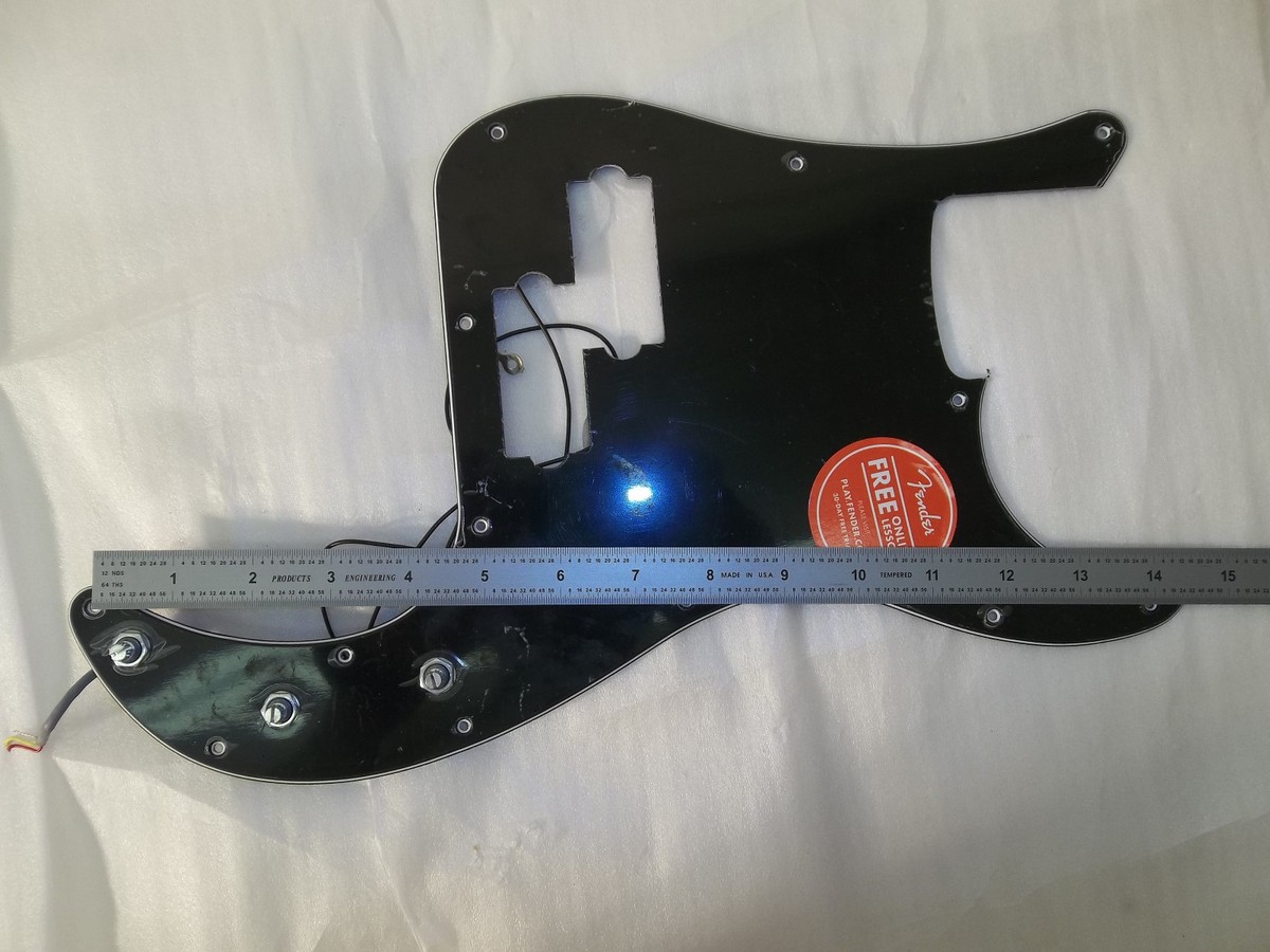 Fender Squier PJ Bass PICKGUARD w/POTS Black ~ Affinity