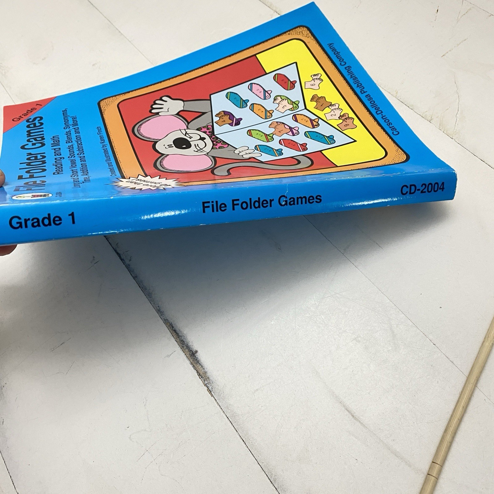 File Folder Games Reading & Math Grade One Carson-Dellosa Karen Finch Homeschool