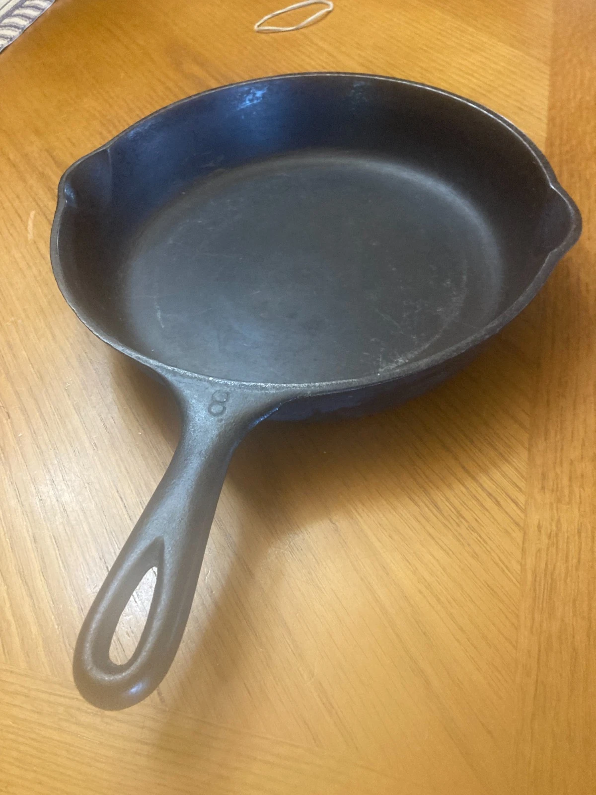Wagner Ware Stylized Logo Smooth Bottom No. 8 Cast Iron Skillet 1058 E