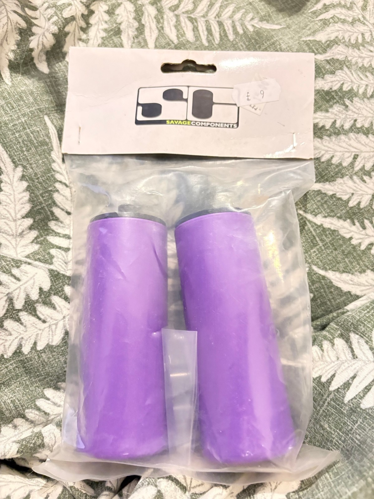 SAVAGE COMPONENTS PURPLE STUNT PEGS SVTN003PUR - BRAND NEW - UK SELLER