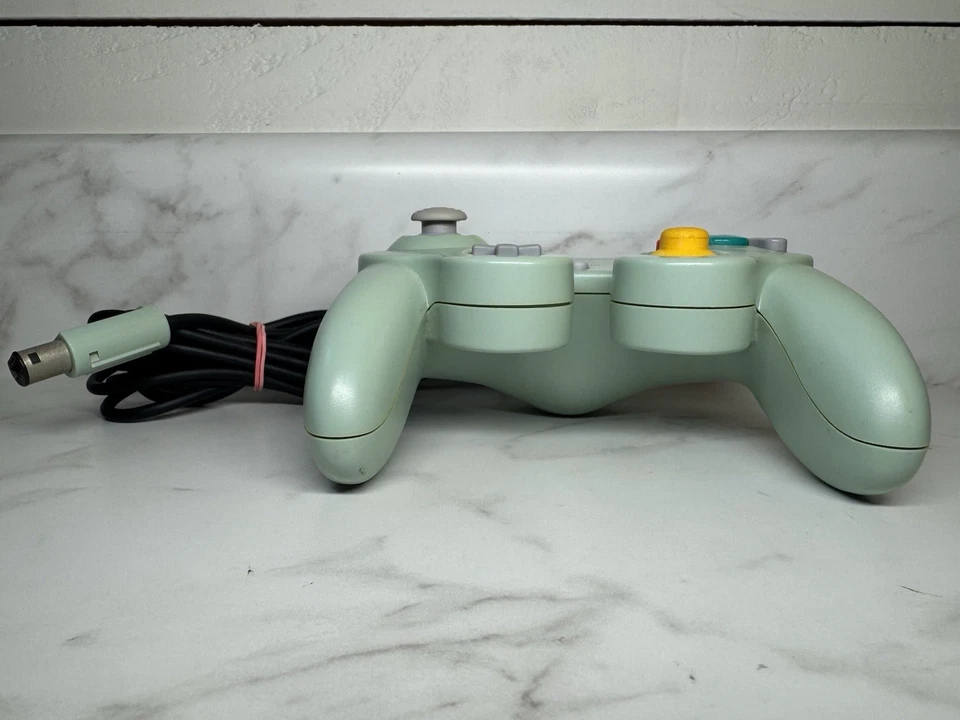 Nintendo GameCube Tale's of Symphonia Controller - Image 2 of 4