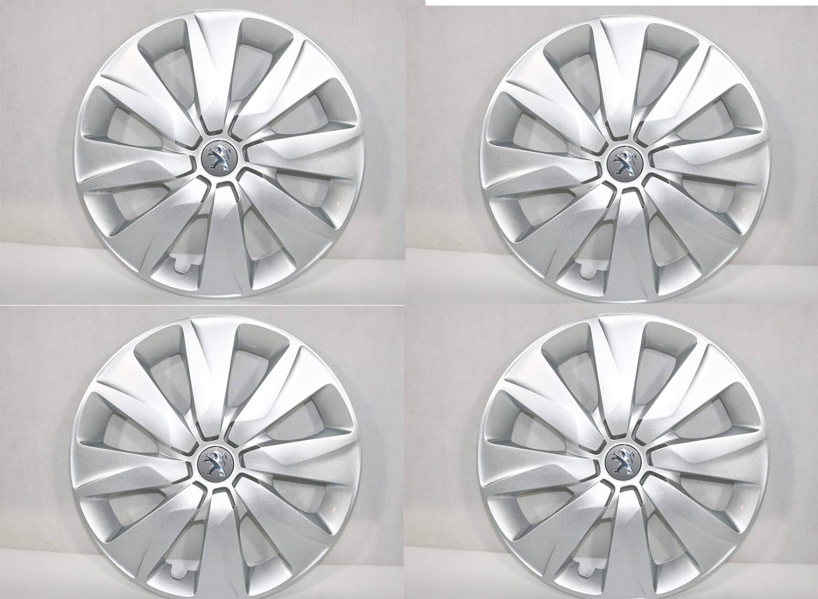 Enjoliveur de roue 15" d'origine Peugeot 108 argenté - Set de 4
