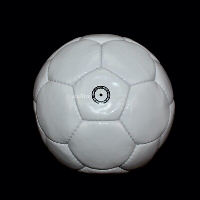 サッカーボール Supreme Umbro Soccer Ball White Supreme x Umbro Soccer Ball White Size 5 Brand New SS22 | eBay
