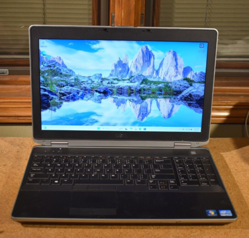Dell Latitude E6530 Intel Core i7-3740QM 8GB RAM 256GB SSD Windows 11 Pro 1080p - Picture 3 of 17