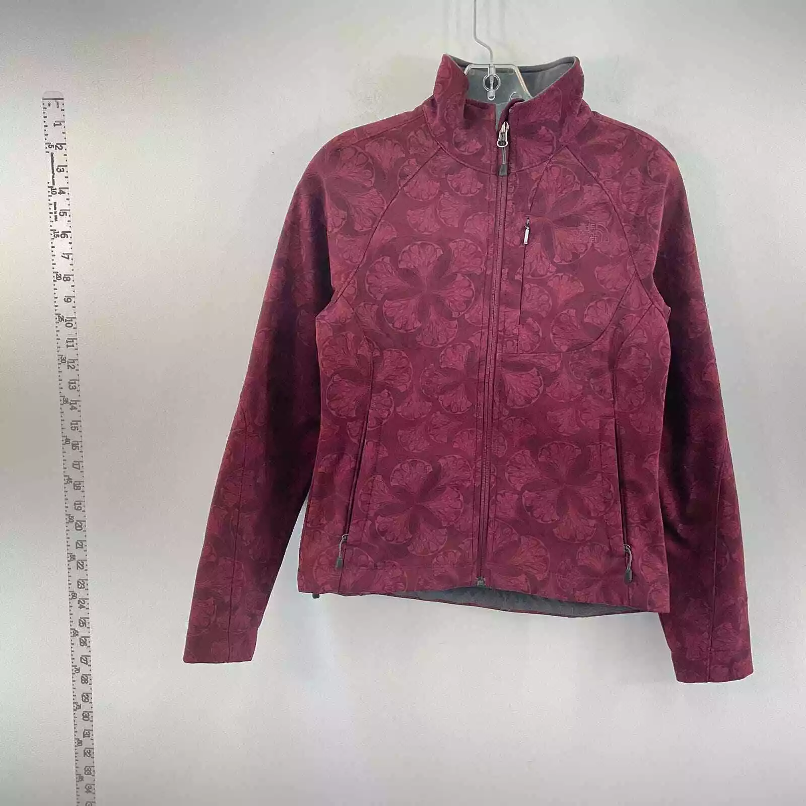 north-face full zip jacket