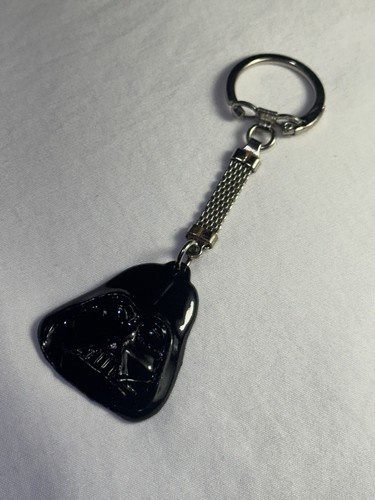Vintage 1977 Star Wars Darth Vader Keychain Black Enamel Charm Original