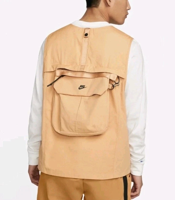 Nike Men's Tech Pack Tan Vest Attatchable Backpack Sportswear Size XL NEW