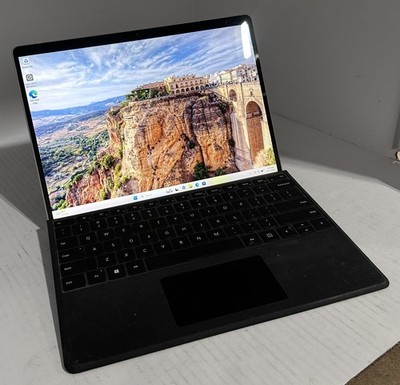 Microsoft Surface Pro 9 13'' i7-1265U 16GB DDR4 RAM 128GB SSD Win11P 100% Battery