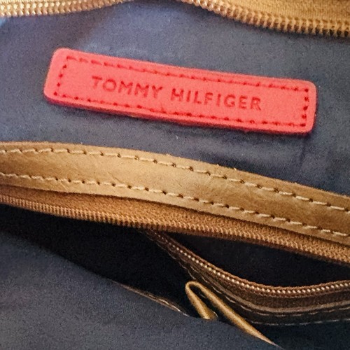 Tommy Hilfiger Beige Logo Charm Green Stripe Small Crossbody Handbag Purse Y2K - Picture 11 of 11