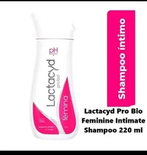4-Pack Lactacyd Pro Bio Feminine Intimate Shampoo 220 ml