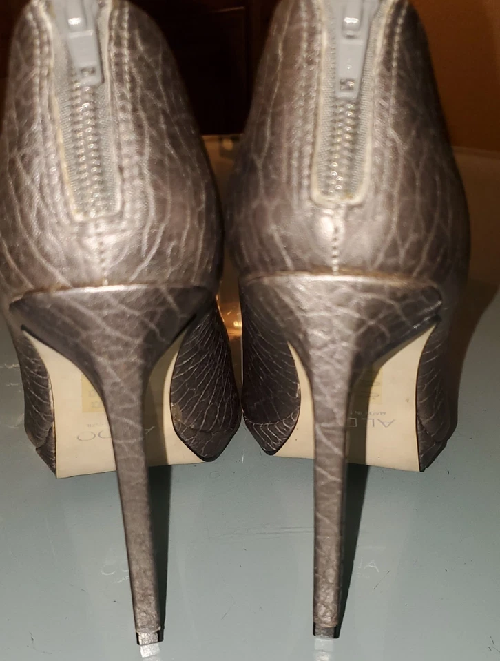 Tacones para mujer Foto 3 de 4