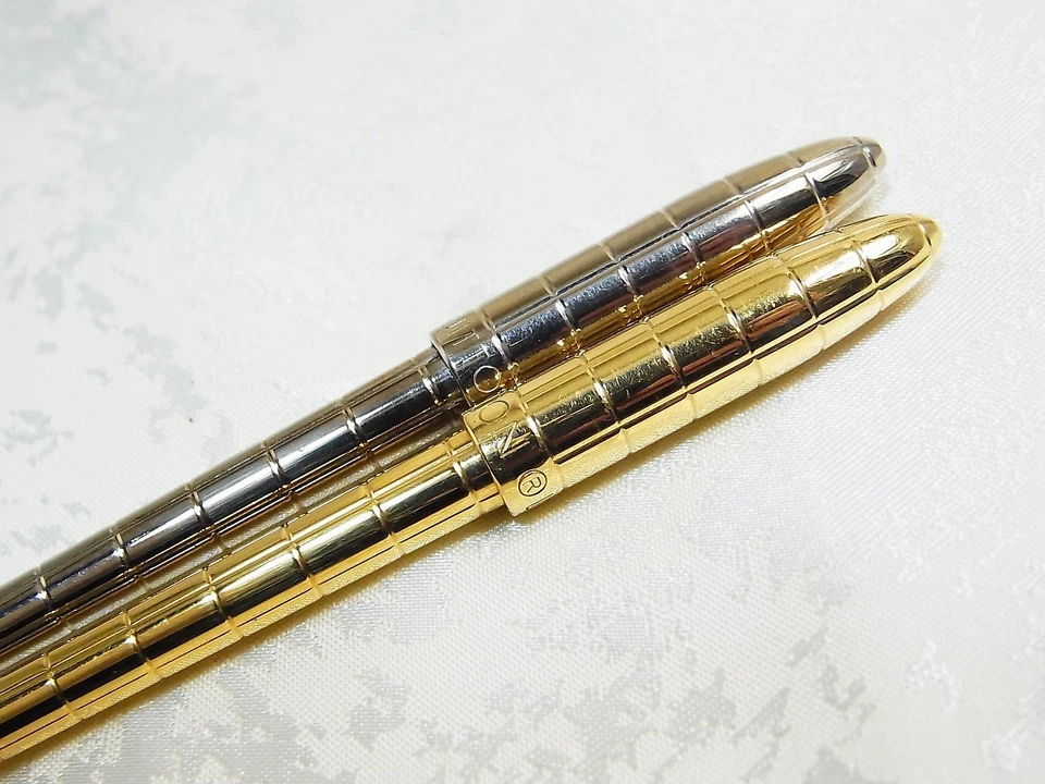 Louis Vuitton Bolígrafo Twist Chapado en Oro y Plata 2 Set para Stilo Agenda - Imagen 2 de 4