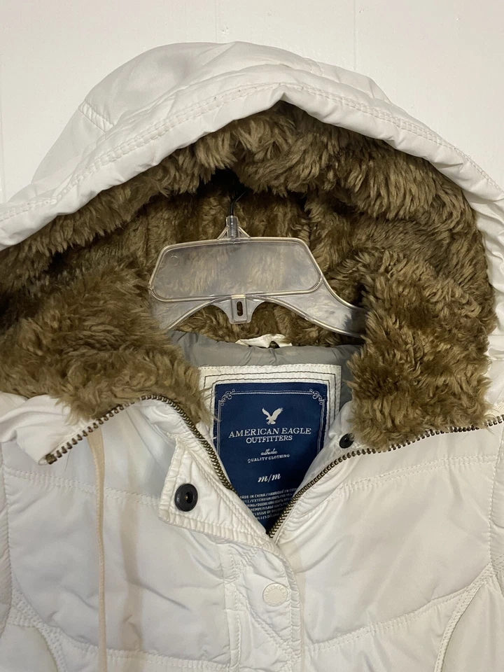 American Eagle Outfitters M белый с капюшоном искусственного меха жилет молнии карманы пальто - Изображение 3 из 4
