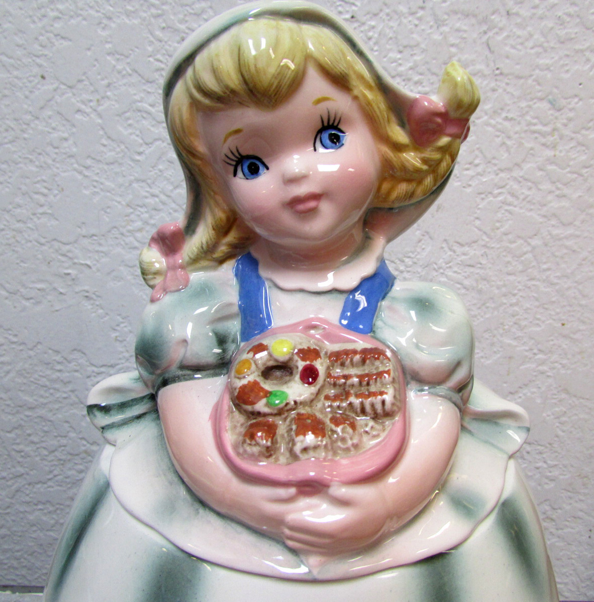 vintage 1950s Lefton 2366 Japan Beautiful Dutch Girl cookie