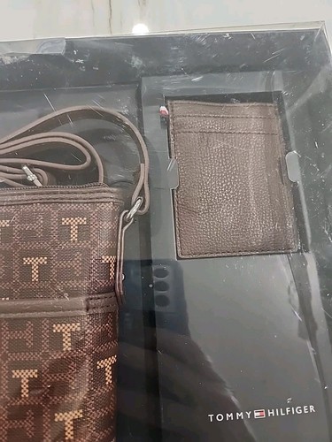 TOMMY Hilfiger logo tracolla e porta carte di credito set regalo in scatola nuovo $98,00 - Foto 4 di 14