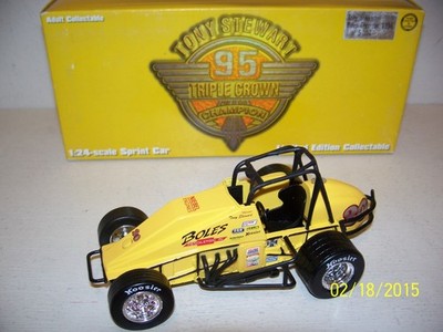 TONY STEWART #20 ''1996 TRIPLE CROWN''  SPRINT CAR 1/24 ACTION