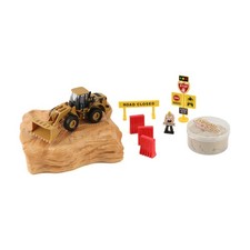 Diecast Masters 1:87 Cat 950G Series II Wheel Loader Playset Model 84553
