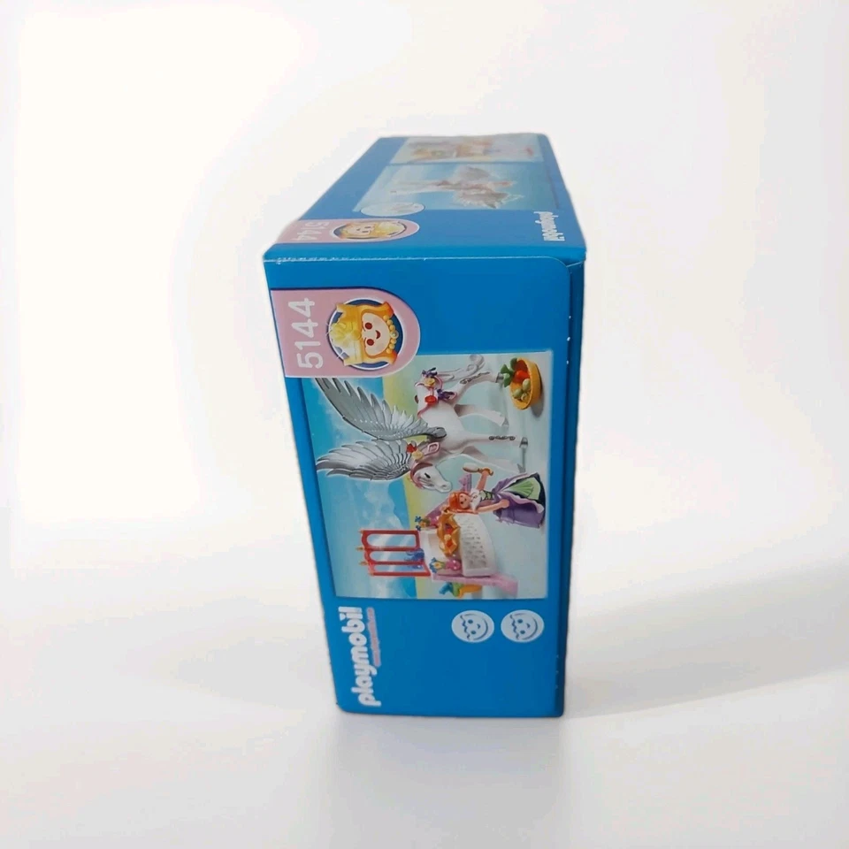 Playmobil 5144: winged horse and princess dressing table / new and unopened - Image 3 of 4
