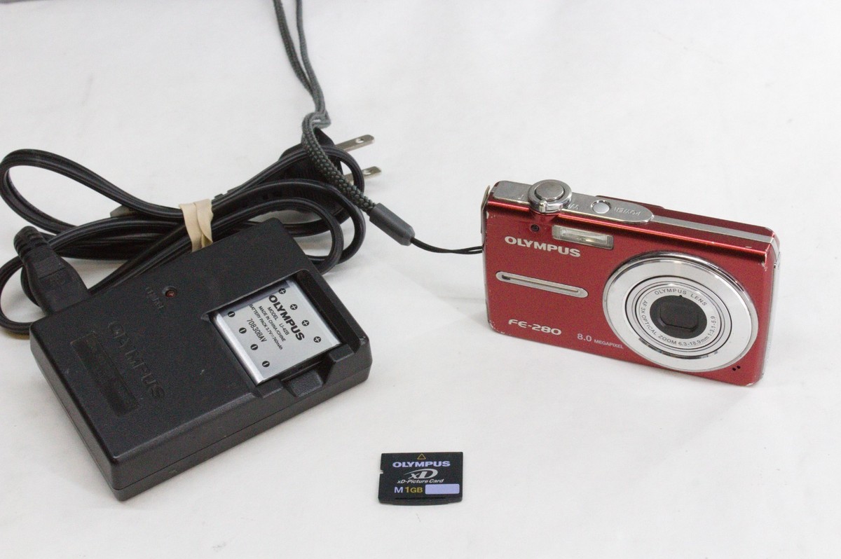 Olympus FE-280 Camera - 8.0MP, 3x Opt Zoom - Works/Tested - RED, w