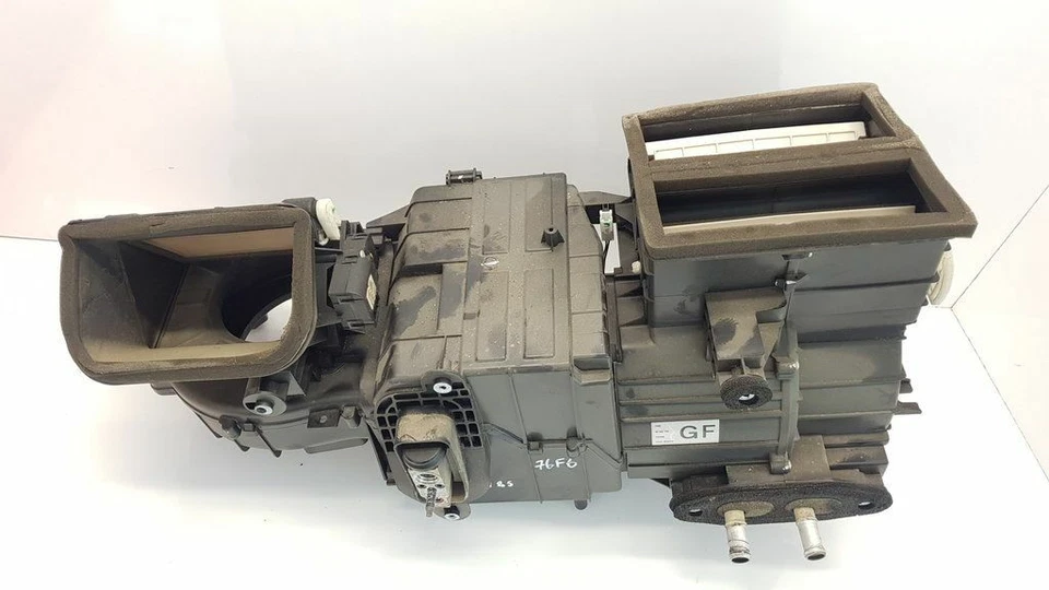 Chevrolet Aveo 2010 LHD Innen Heizung Klima Dose Montage Gehäuse 95955750 - Image 4 of 4