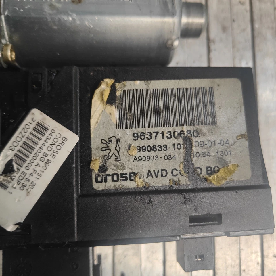 Peugeot 307 2004 conductor puerta delantera derecha ventana motor 9637130680 Foto 2 de 3