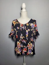 Liz Claiborne Career Black Pleat Front Floral Top Short Flared Sleeve Sz Medium.
