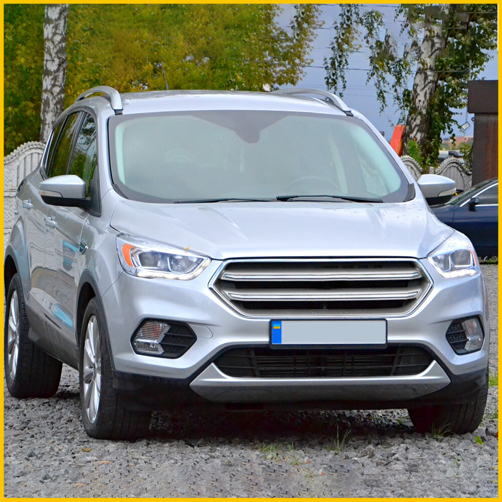 車用フォググリル Compatible With For Escape 2013 2014 2015 2016 エスケープ用 左側 フォードエスケープクーガ2017  2018、車のフォグランプカバートリム、車のバンパーABSシルバーフロントフォグランプカバーフレー リアライトランプカバートリム Ford Kuga  Escape ... エスケープ クーガ 2017 2018 2019 車用 左右フロントバンパー フォグランプ ランプ グリル カバー フレーム フォグ