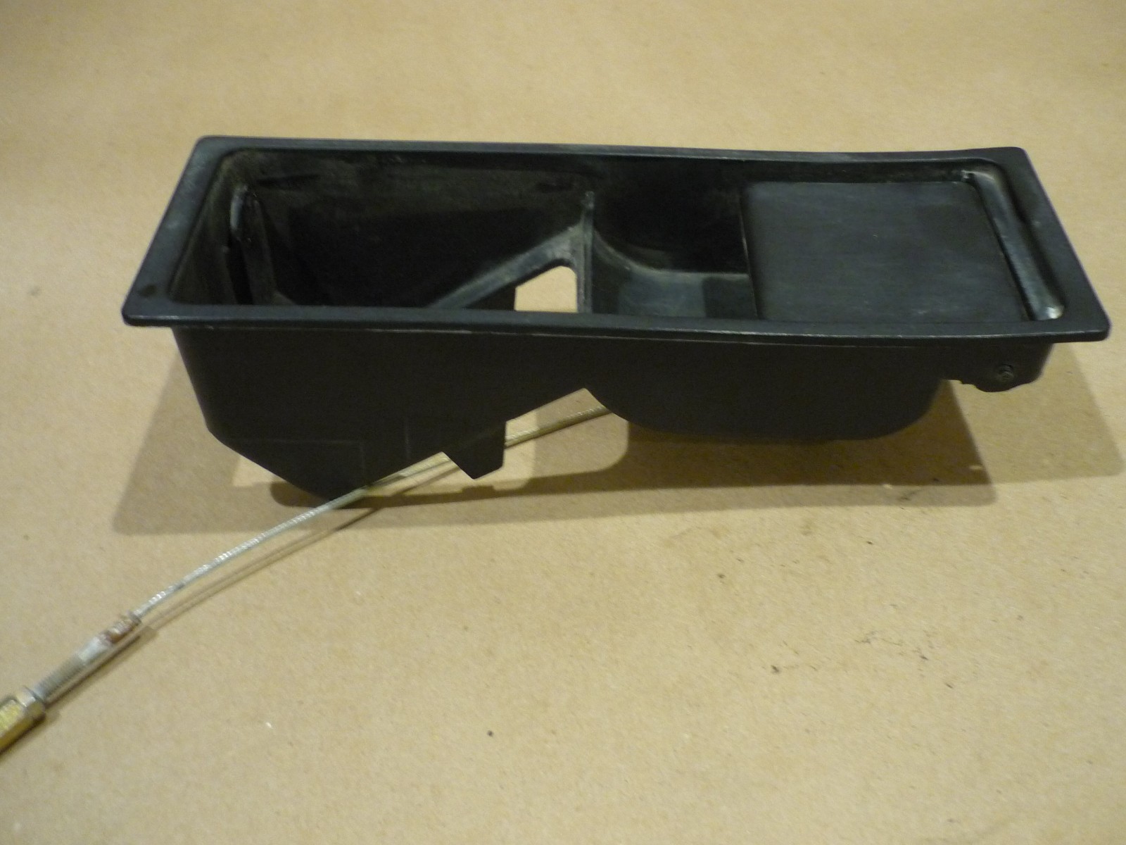 Ferrari Testarossa - RH Ashtray With Door Handle & Cable - P/N 61504900