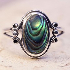 Size 8, vintage southwestern sterling 925 silver handmade ring w/ oval abalone