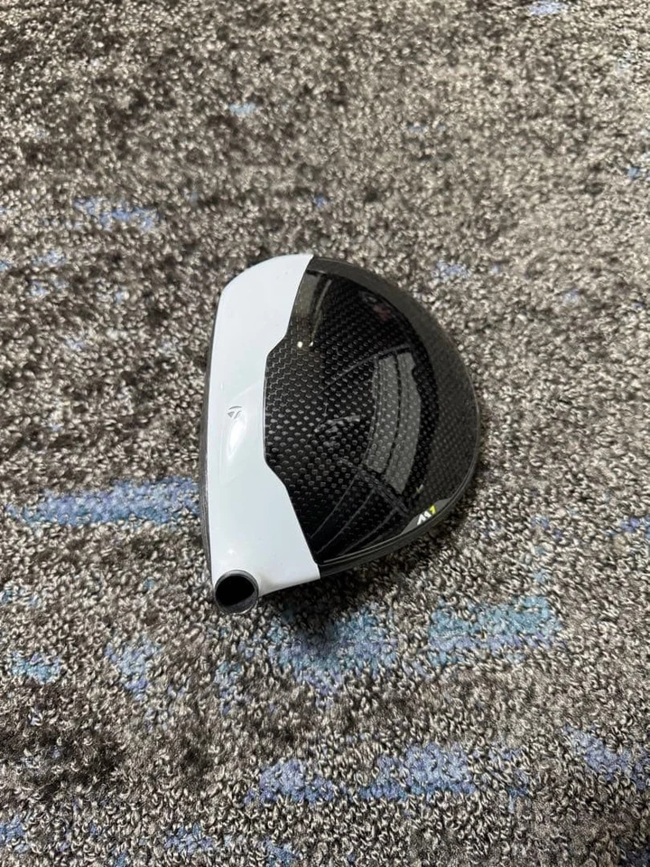Taylormade M1 9.5 degree 460cc Golf Driver Head only w/cover - Image 3 of 4