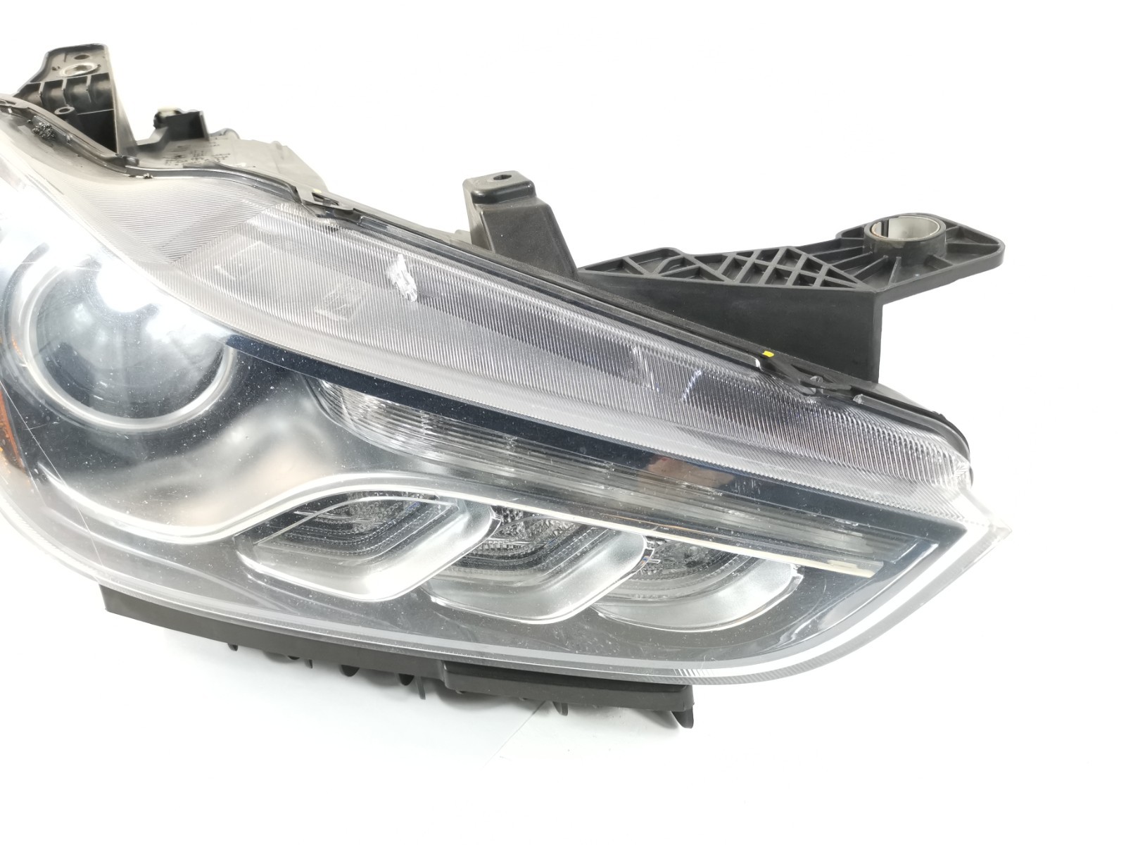 Maserati Ghibli 2014 FRONT+RIGHT Headlight P/N 670005474