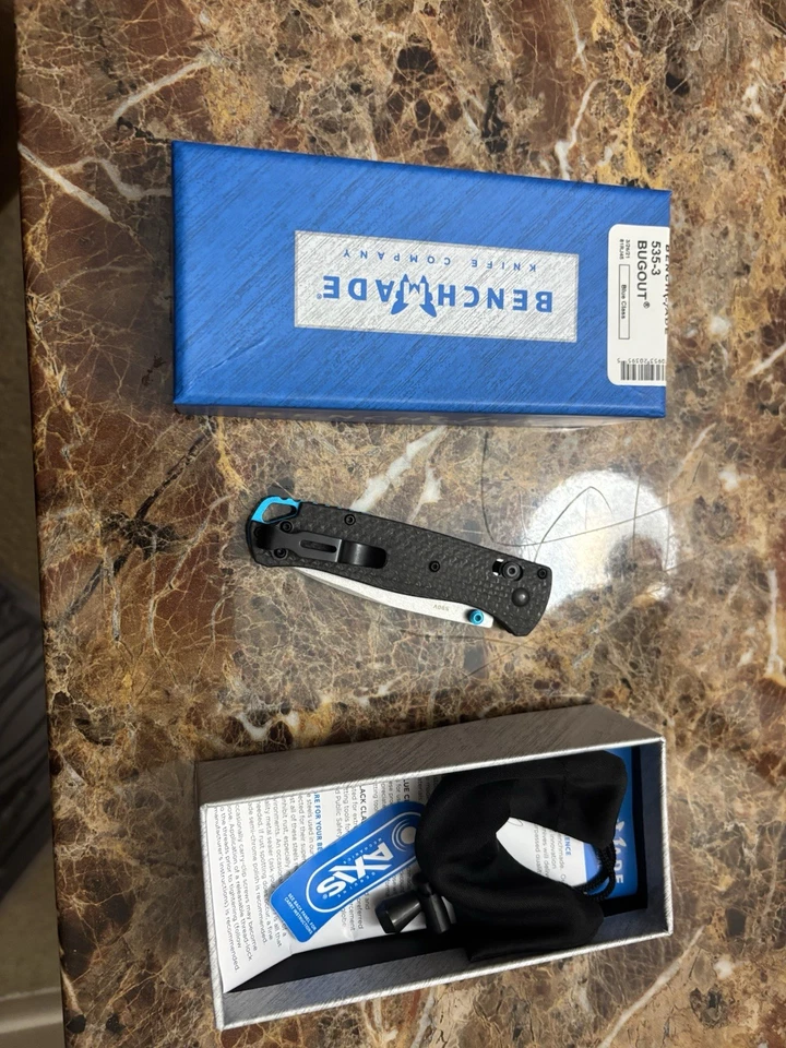Benchmade Bugout Pocket Knife Carbon Fiber Handle - 5353 - Image 3 of 4