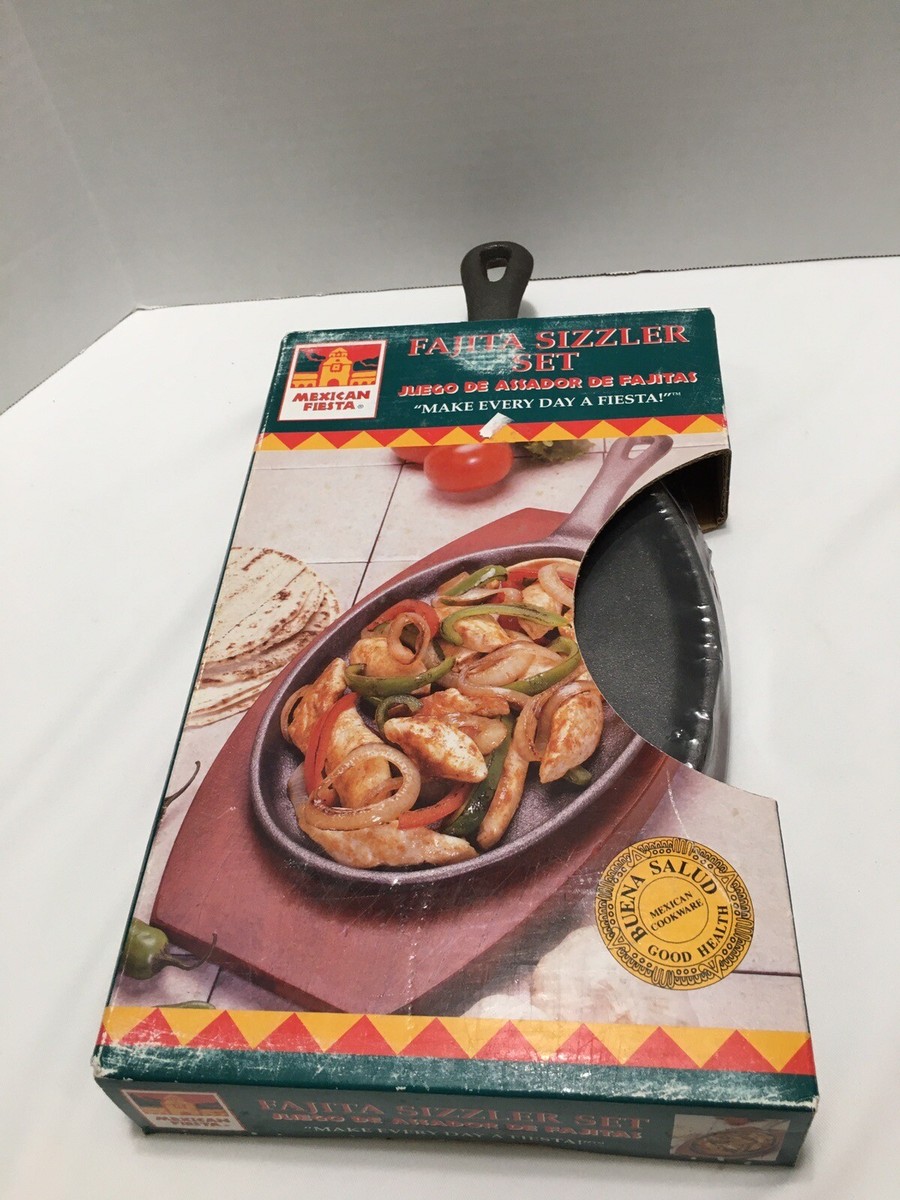 Cast Iron Fajita Plate Sizzler Set Pan and Wood Trivet Mexican