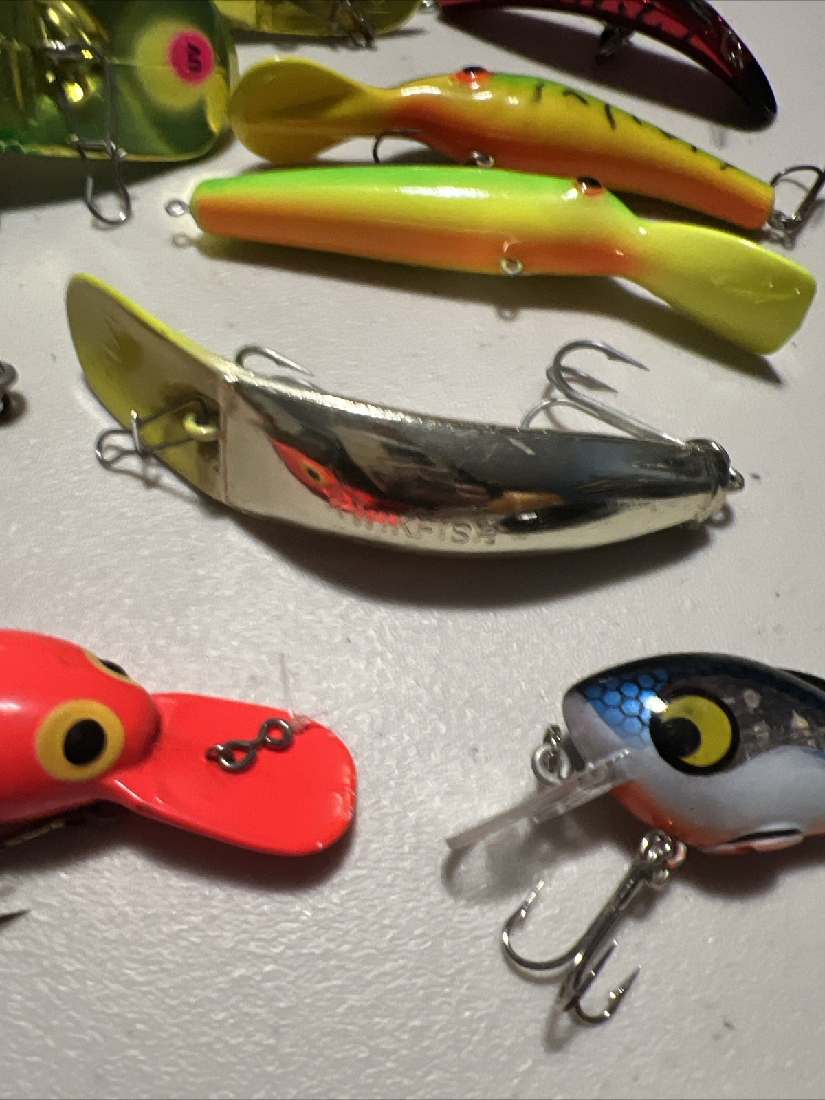 Lot Of Twenty Assorted Vintage Fishing Lures eBay