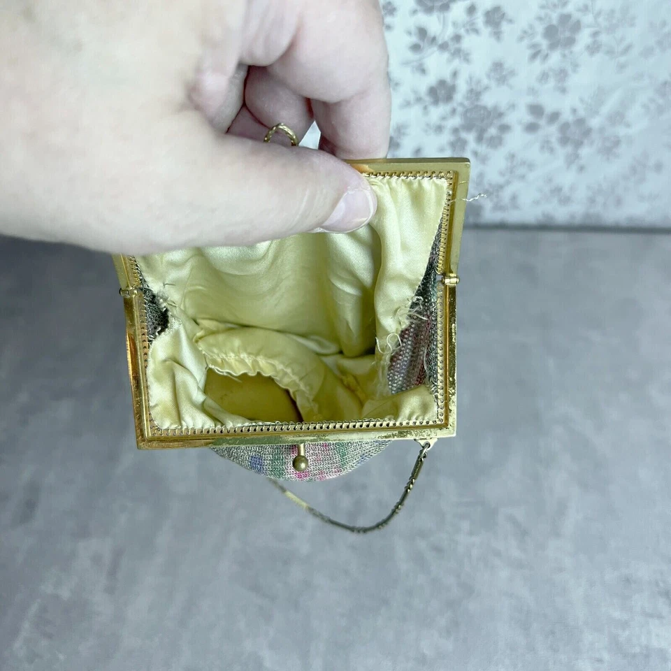 Gorgeous Antique 1920s Whiting & Davis Flapper Purse Floral Mesh Bag w/ Mirror - Image 4 of 4