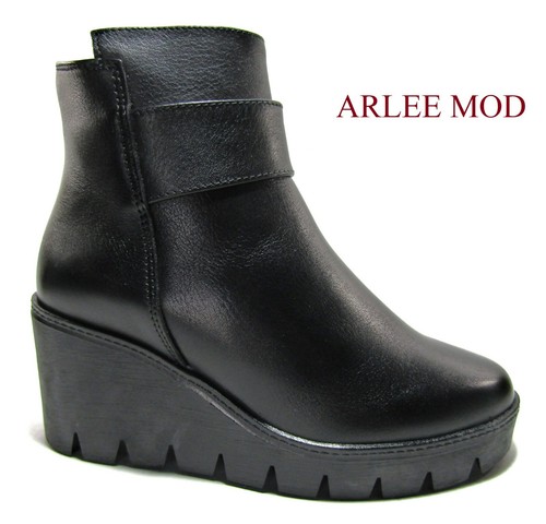 Tronchetto Danny nero con zeppa - Aversa Shoes Srl