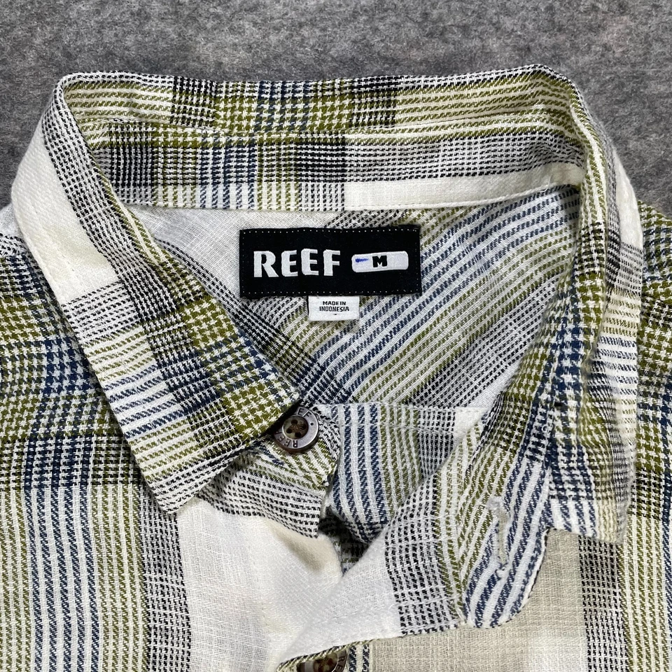 Camisa Reef Manga Larga Con Botones Camisa Verde Para Hombre Mediana Bolsillo a Cuadros Foto 2 de 4