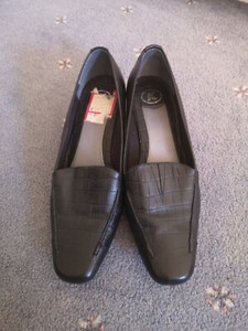 clarks crocodile shoes