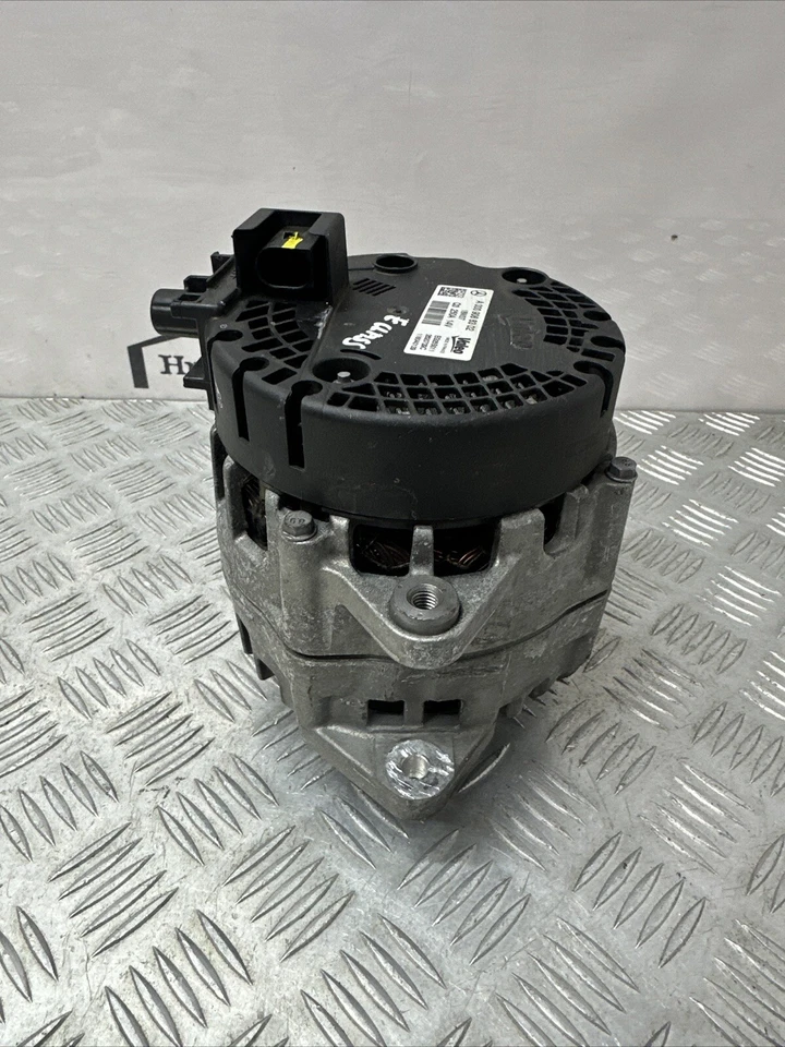 Alternador diésel Mercedes Benz Clase E W238 E220D 2016-2023 2,0 A0009068302 Foto 2 de 4