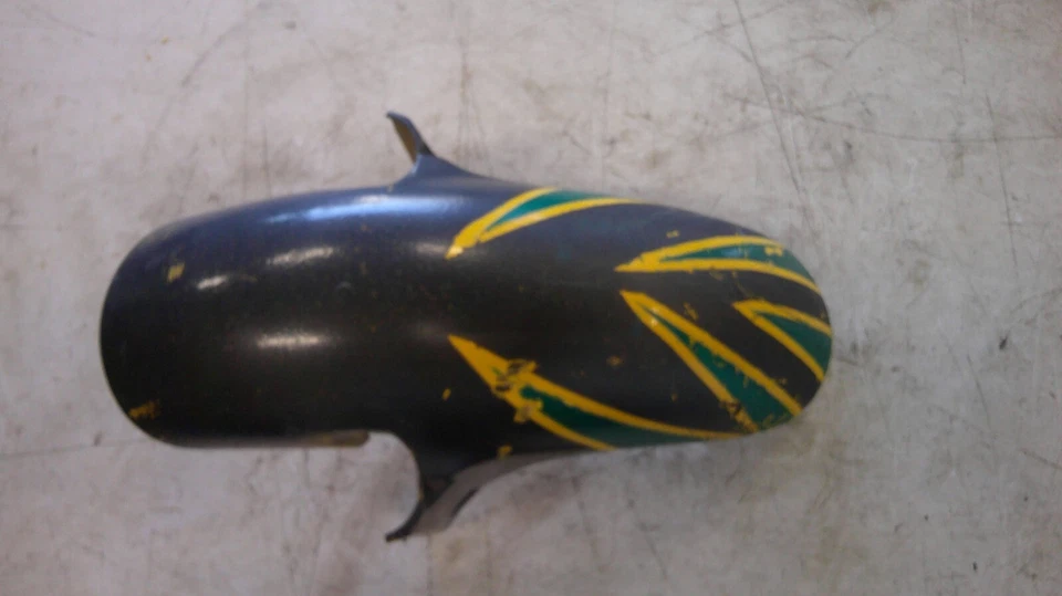 Guardabarros delantero Honda Super Hawk 1000 VTR1000F 1998-2000 Foto 4 de 4