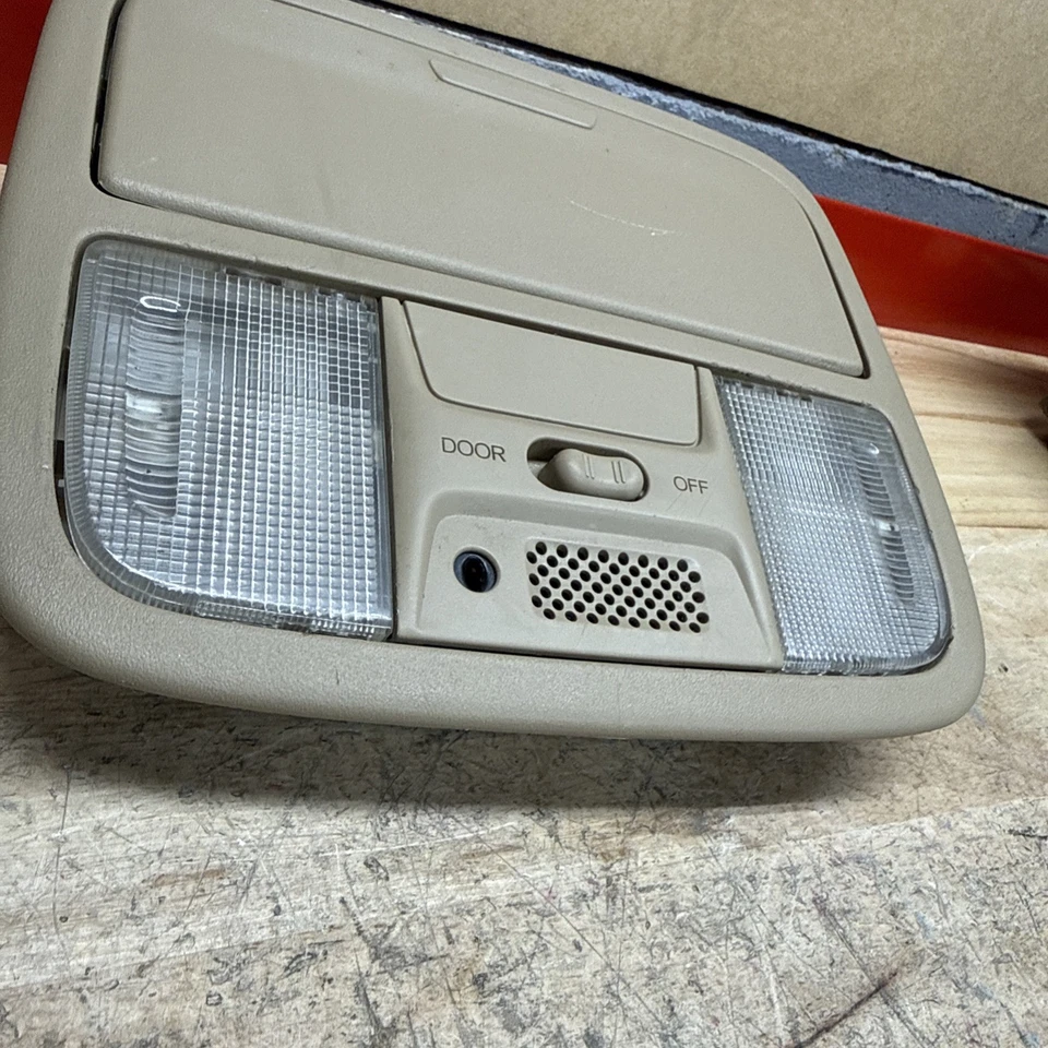 2003-2007 Honda Accord Console Overhead Dome Map Light Lamp Tan OEM 04 05 06 - Imagem 2 de 4