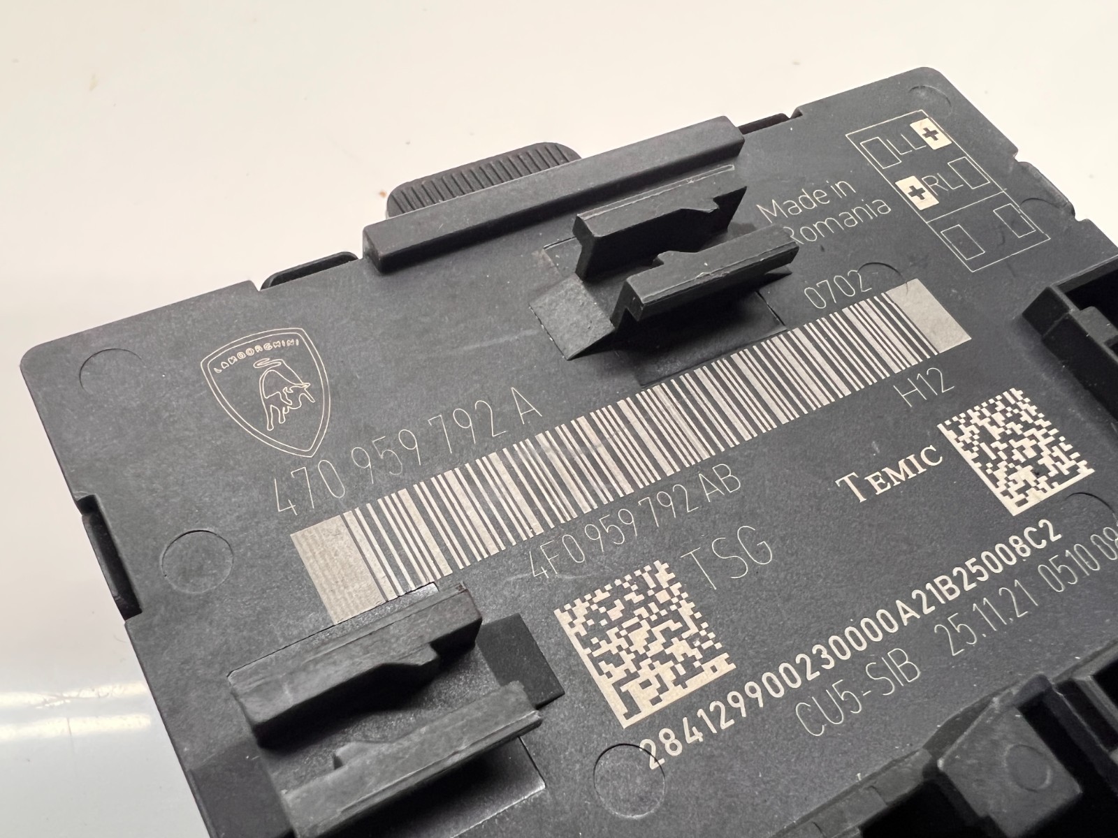 LAMBORGHINI AVENTADOR S LP740 RIGHT RH SIDE DOOR RELEASE MODULE OEM 470959792A