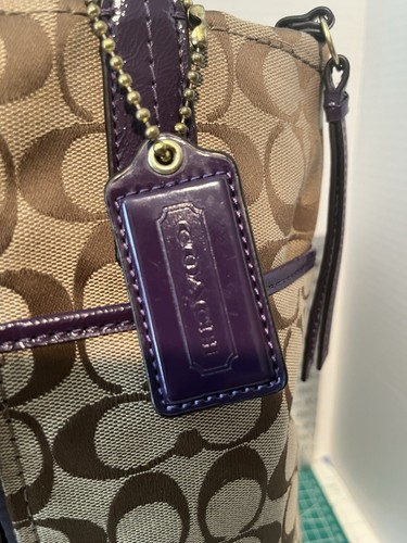 Coach Signature Tote Purple Trim. Creed Tag No. F1361-F25706 Hang Tag - Picture 3 of 9