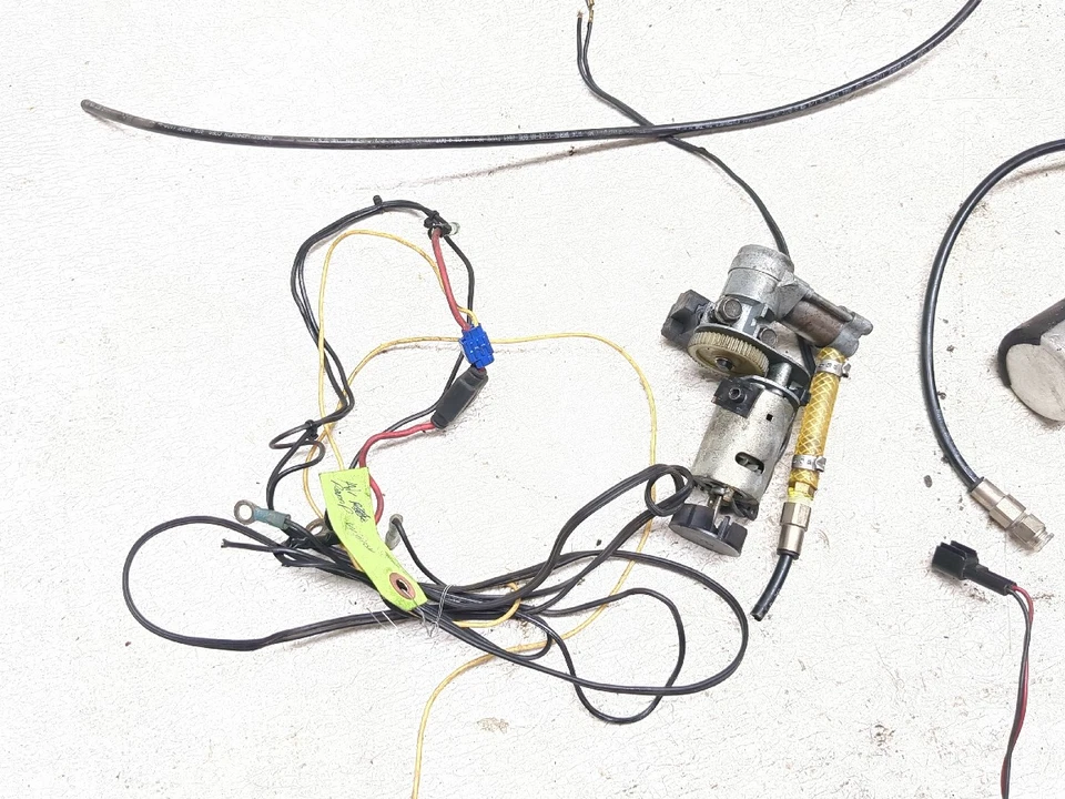 06-11 Kawasaki Ninja ZX14 ZX1400C Air Shifter Auto Shift Module Harness Pump - Imagem 2 de 4