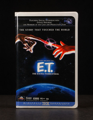 MCA Universal VHS THX Remastered E.T. the Extra-Terrestrial Spielberg PG 1982