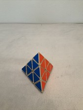 "Rompecabezas triángulo piramidal vintage 1981 ~ TOMY ~ Pyraminx ~ cubo de Rubik 4"""